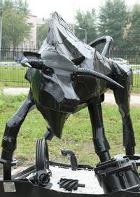 Скульптура «Железный бык». Автор: hornews.ru (http://hornews.ru/)