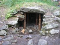 Пещерный комплекс старообрядческого скита на острове Веры озера Тургояк 3
