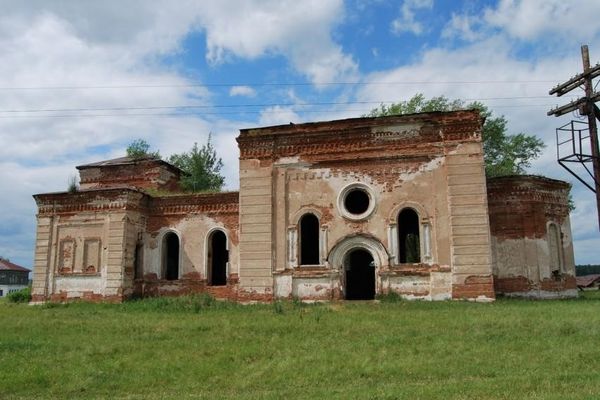 Воздвижения Креста Господня, церковь 1