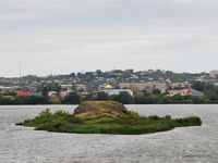 Китовый остров, вид с Пугачёвской горы. Автор: Sandy Programmer.