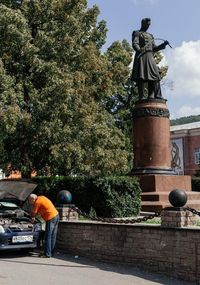 Памятник П. П. Аносову (г. Златоуст) Автор: cheger (http://cheger.livejournal.com/)
