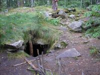 Пещерный комплекс старообрядческого скита на острове Веры озера Тургояк 1