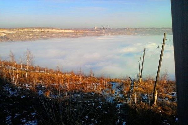 Туман над Коркинским разрезом. Автор: Надежда Копанева.
