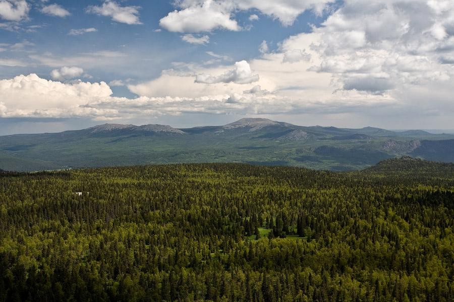 Южный Урал, июнь 2013, гора Поперечная, хребет Зигальга