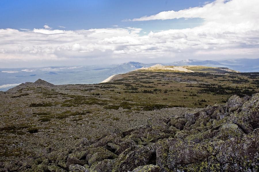 Южный Урал, июнь 2013, гора Поперечная, хребет Зигальга